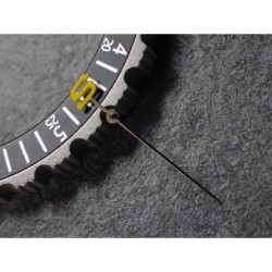 THE . S-JOKE . ONE - YELLOW - SEIKO SECOND HAND NTH.SH.S - Y