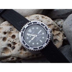 THE . SHARK . ONE - COLD.STEEL.EDITION- SEIKO SRP NEW TURTLE MOD BEZEL NTD-02-CSE