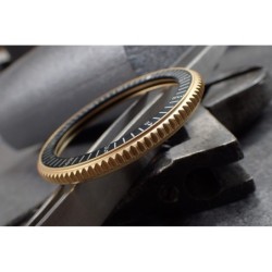 THE . SUPER . COIN . ONE - GOLD MATT - SEIKO SRP NEW TURTLE MOD BEZEL NTD-04-G