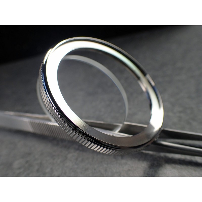 THE . SOFT.COIN .ONE - POLISHED CUSTOM BEZEL F.SEIKO SKX007 7S26-0200 CASE DX-15-P