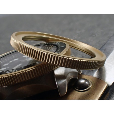 THE . SOFT.COIN .ONE - GOLD MATT CUSTOM BEZEL F.SEIKO SKX007 7S26-0200 CASE DX-15-G