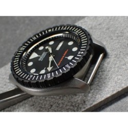THE . REVENGE .ONE - BLACK CUSTOM BEZEL F.SEIKO SKX007 7S26-0200 CASE DX-24-B