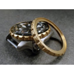 THE-ULTRA-DEEP-ONE GOLD CUSTOM BEZEL F.SEIKO SKX007 7S26-020O DX-25-G