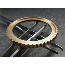 THE-SHARK-ONE GOLD CUSTOM BEZEL F.SEIKO SKX007 7S26-020O DX-01-G