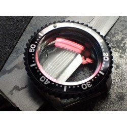 THE . RED . OCTOBER . ONE - RED AR-DOUBLE DOMED 5mm SWISS SAPPHIRE FOR SEIKO SKX007 7S26-020,028..S-5-DD-RR