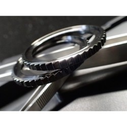 THE-SHARK-ONE BLACK PEARL - GUNMETAL CUSTOM BEZEL F.SEIKO SKX007 7S26-0200 DX-01-GM