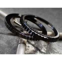 THE-SHARK-ONE BLACK PEARL - GUNMETAL CUSTOM BEZEL F.SEIKO SKX007 7S26-0200 DX-01-GM