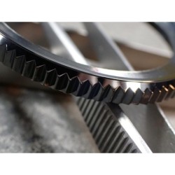 THE . S.COIN.90 .ONE - HIGH POLISHED GUNMETAL . CUSTOM BEZEL F.SEIKO SKX007 7S26-0200 CASE DX.S-20-GGP