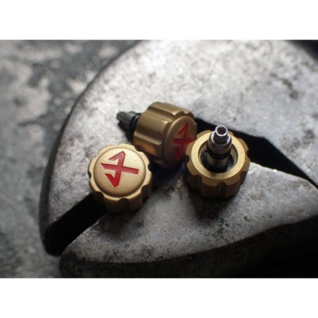 THE- OSC SATIN GOLD KRAFTWERK.ONE OSC CUSTOM CROWN F.SEIKO SKX007 7S26-0200 CR-03-GGS