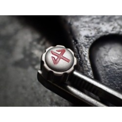 THE- OSC SATIN STAINLESS KRAFTWERK.ONE OSC CUSTOM CROWN F.SEIKO SKX007 7S26-0200 CR-03-STS