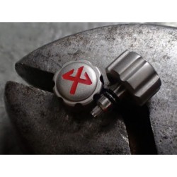 THE- OSC SATIN STAINLESS KRAFTWERK.ONE OSC CUSTOM CROWN F.SEIKO SKX007 7S26-0200 CR-03-STS