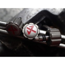 THE- OSC SATIN STAINLESS KRAFTWERK.ONE OSC CUSTOM CROWN F.SEIKO SKX007 7S26-0200 CR-03-STS