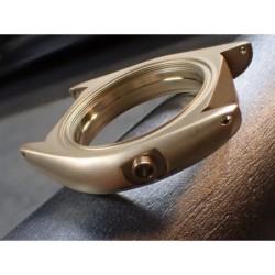 THE-200-NCR-ONE SATIN GOLD NCR / NO CROWN GUARD / 200 meters SKX SPARE CASE C-02-GG