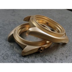 THE-200-NCR-ONE SATIN GOLD NCR / NO CROWN GUARD / 200 meters SKX SPARE CASE C-02-GG